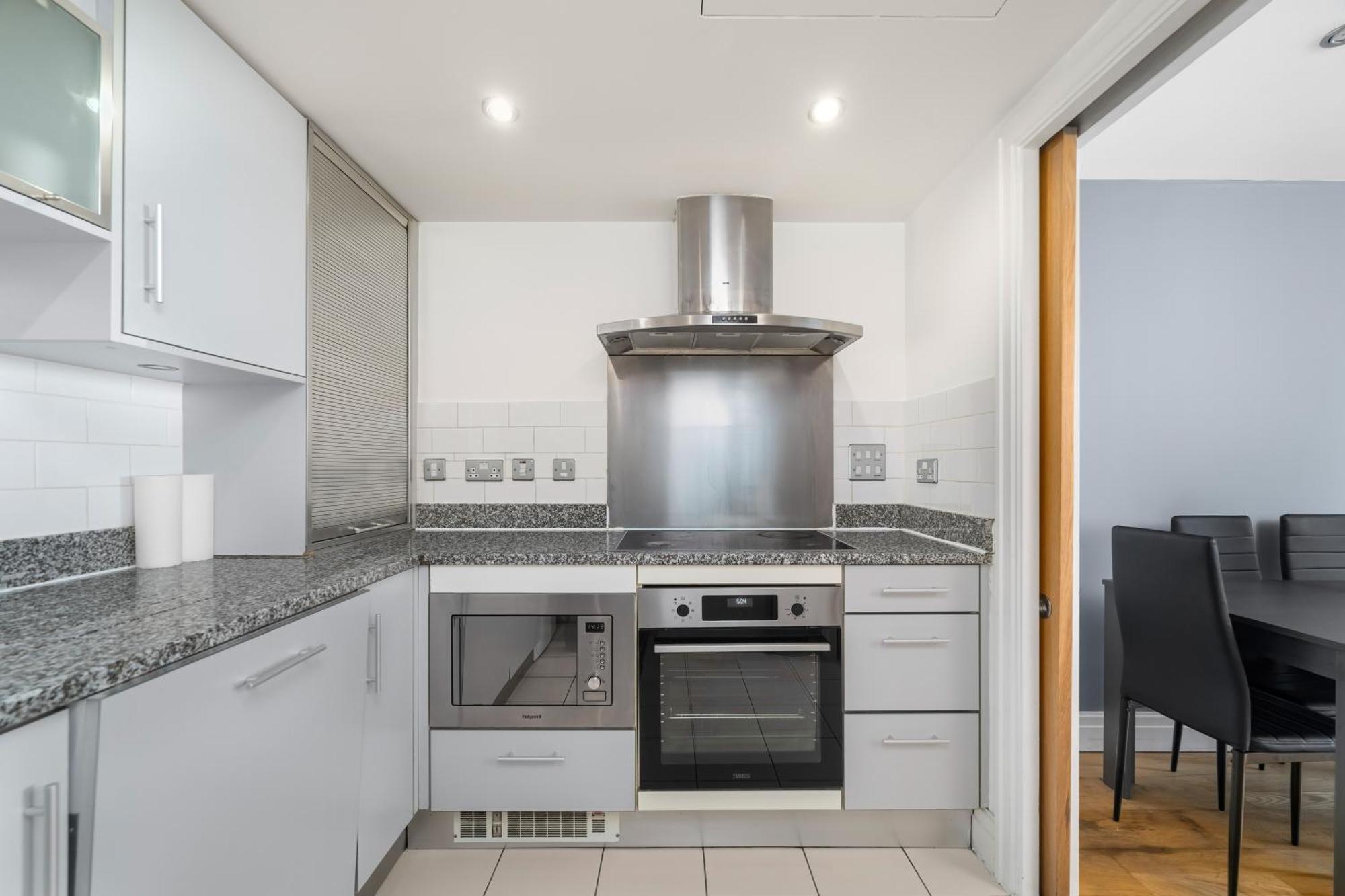 Modern Paddington Station 2 Bedroom Apartment Londra Exterior foto